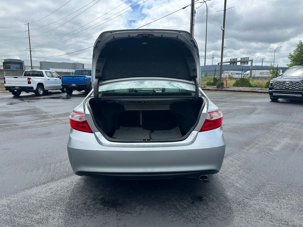 2016 Toyota Camry XLE