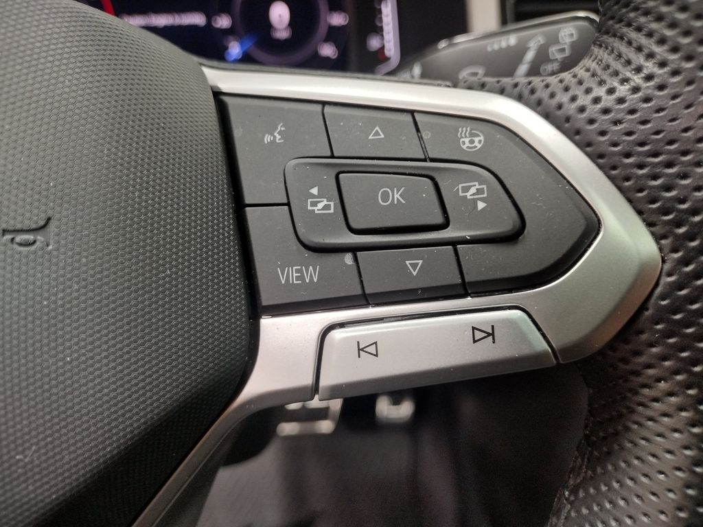 2023 Volkswagen Atlas 3.6L V6 SEL R-Line