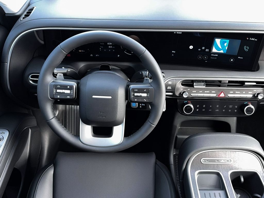 New 2026 White Hyundai SEL Premium image 17