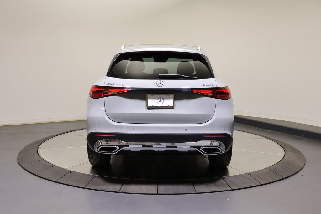Thumbnail: 2026 Mercedes-Benz GLC - 6
