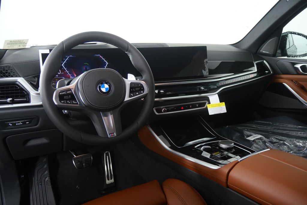 Thumbnail: 2026 BMW X5 - 17