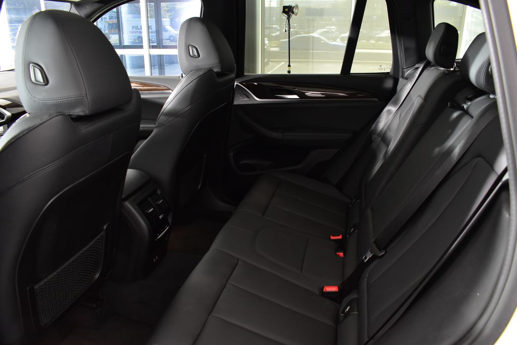 Thumbnail: 2021 BMW X3 - 32