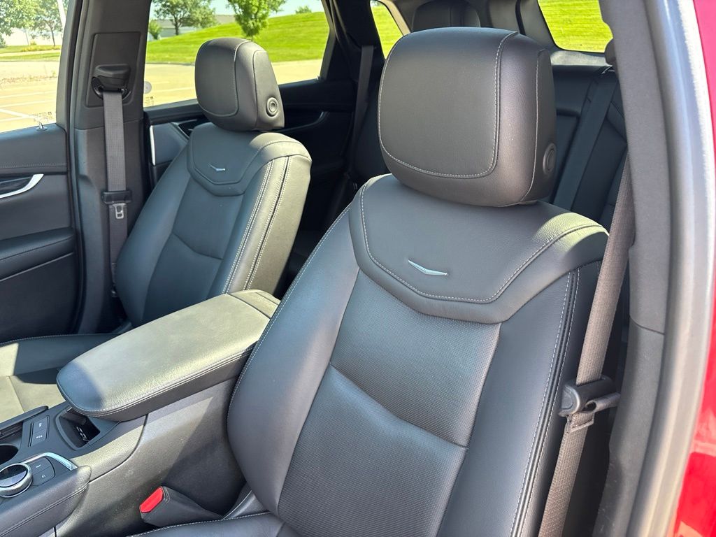 Used 2024 Cadillac XT5 SUV