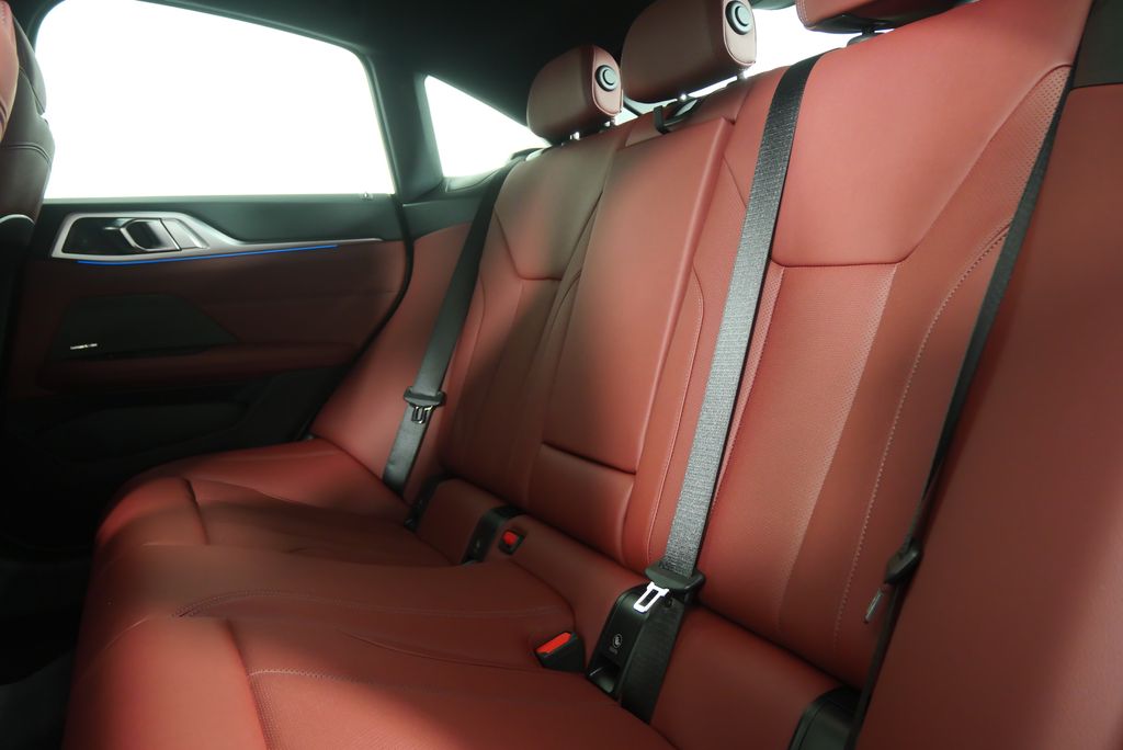 Thumbnail: 2026 BMW i4 - 16