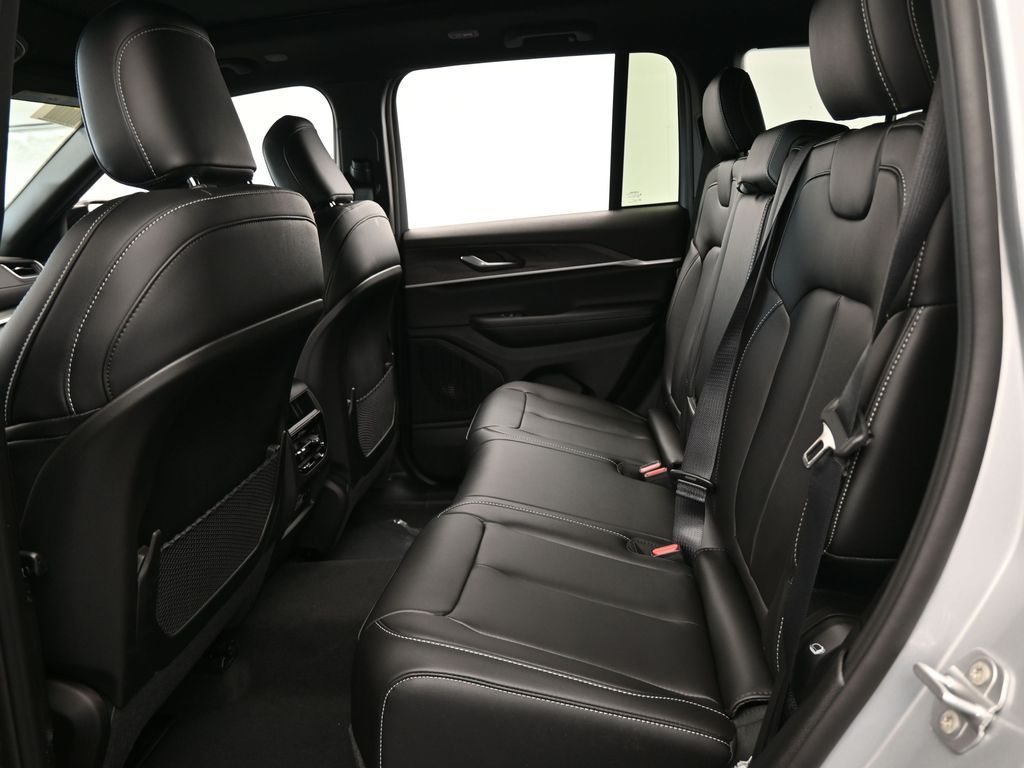 New 2025 Silver Zynith Jeep Limited image 29