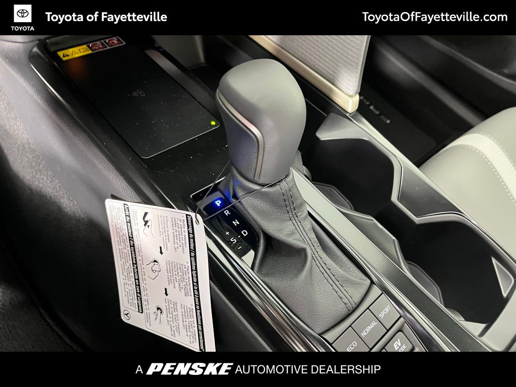 Thumbnail: 2026 Toyota Camry - 32