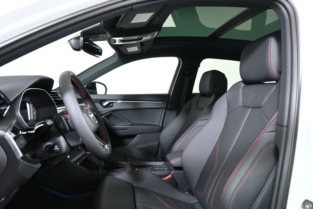 Thumbnail: 2025 Audi Q3 - 13