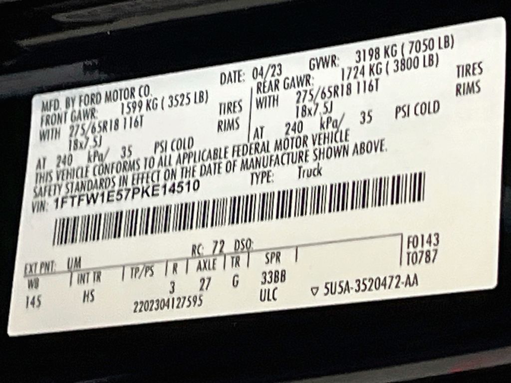 Used 2023 Black Metallic Ford Lariat image 33