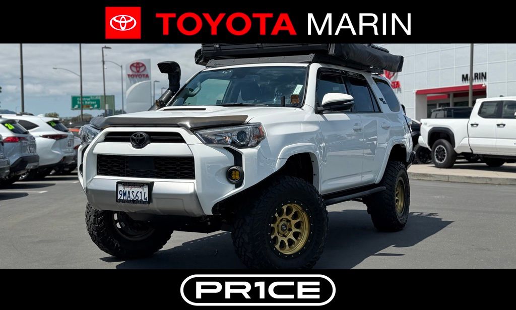 2021 Toyota 4Runner TRD Off-Road Premium 4WD V6's photo