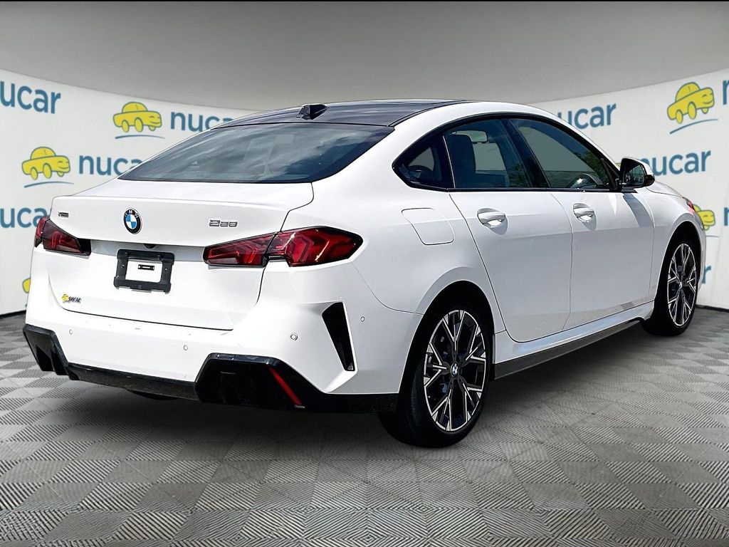 2025 BMW 2 Series — photo 6