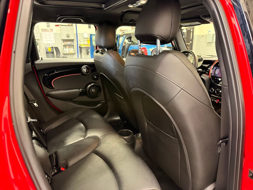 2024 MINI Cooper S 26