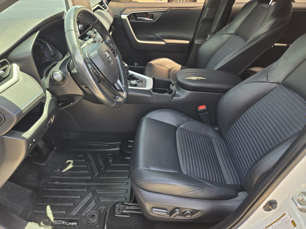 2022 Toyota RAV4 Hybrid XSE White at Toyota of Victoria