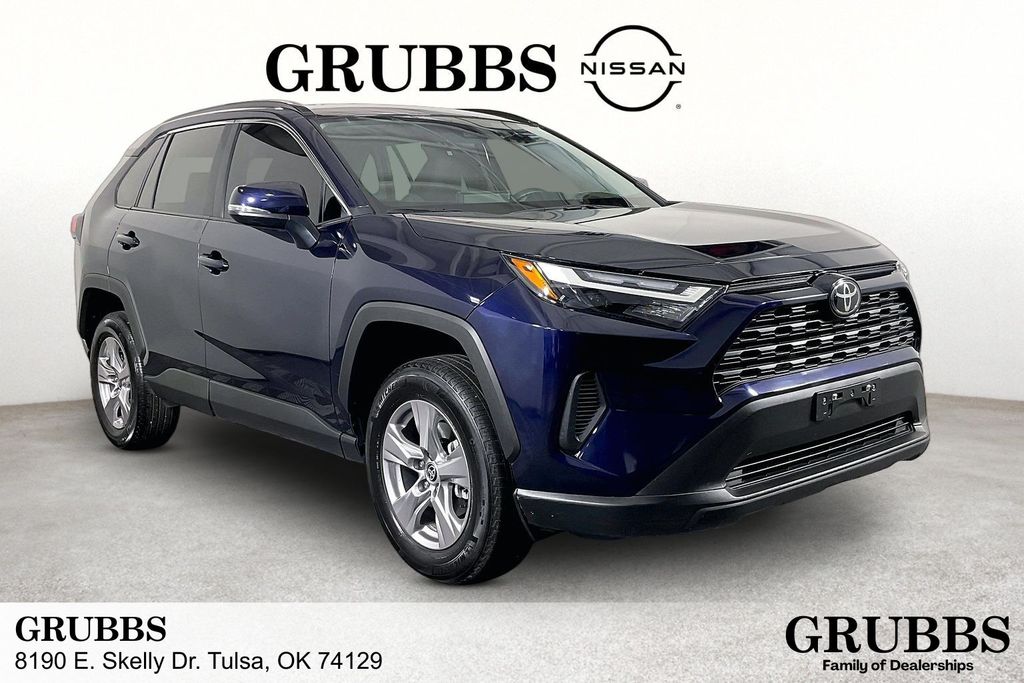 Blueprint 2025 Toyota RAV4 XLE AWD SUV / Crossover All-Wheel Drive 8-Speed Automatic