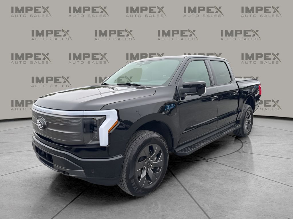 Agate Black Metallic 2025 Ford F-150 Lightning Lariat SuperCrew AWD Pickup Truck All-Wheel Drive Automatic