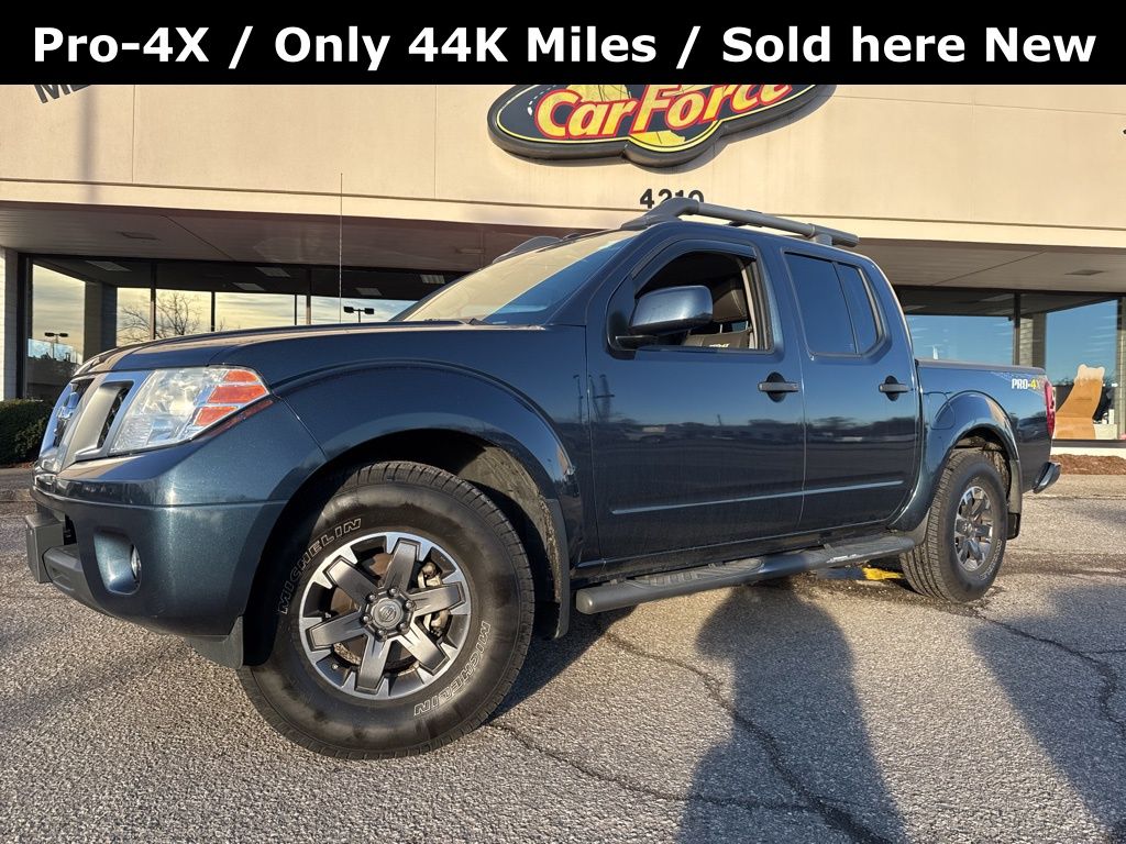 2019 Nissan Frontier PRO-4X Crew Cab 4WD