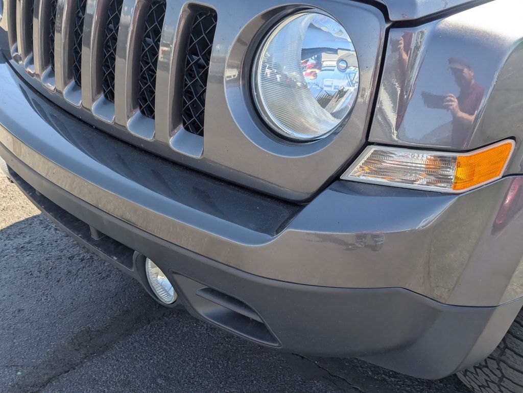 2015 Jeep Patriot Altitude 12