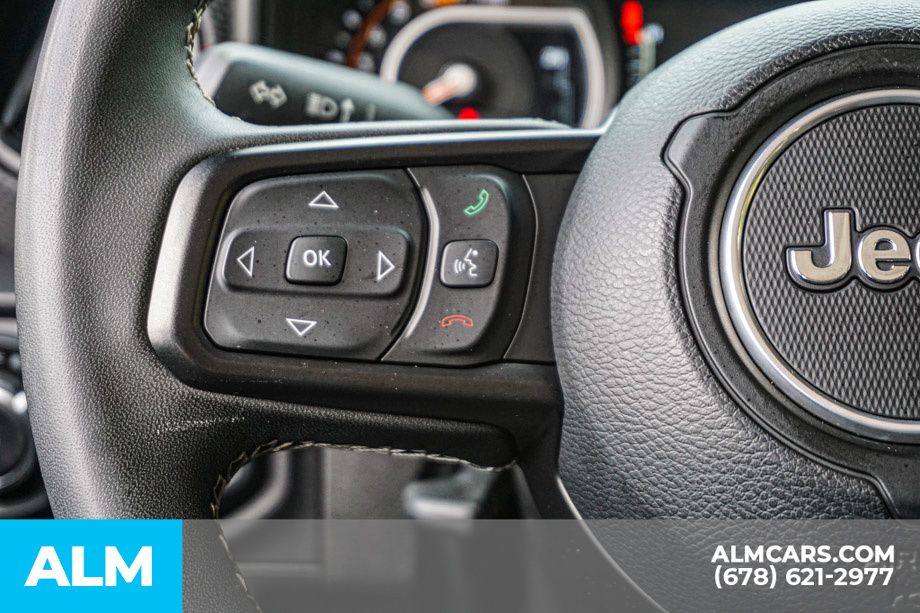 2025 Jeep Wrangler 4-Door Rubicon - Photo 30