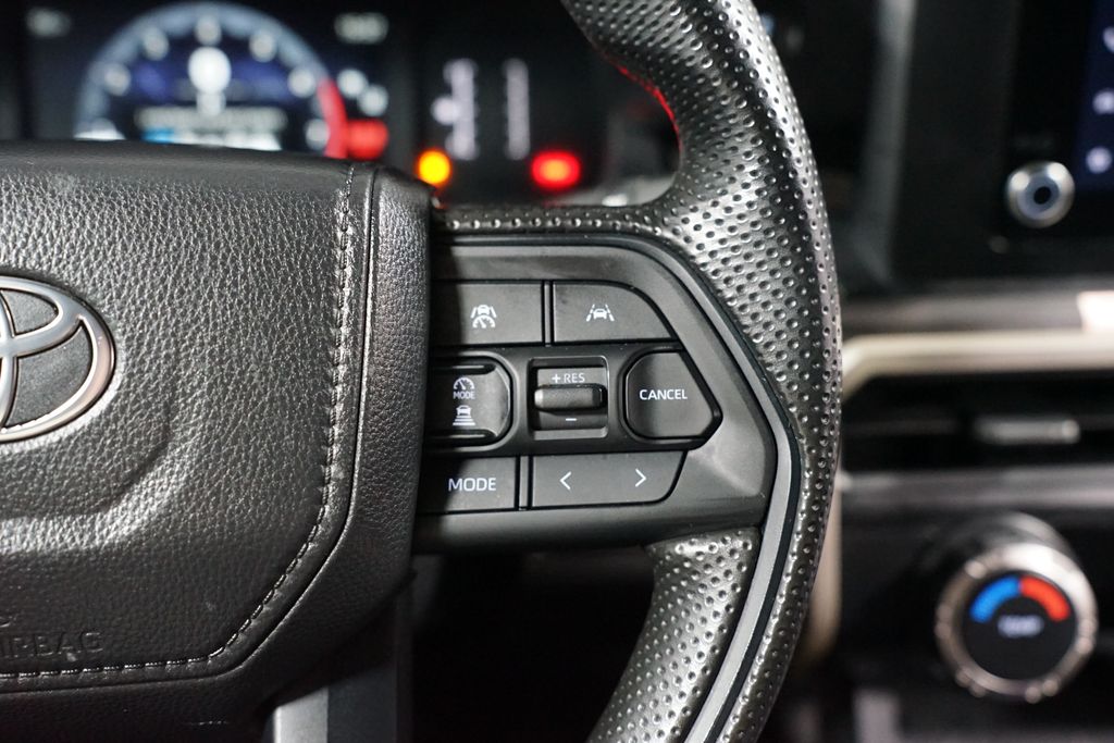 Thumbnail: 2024 Toyota Tacoma - 14