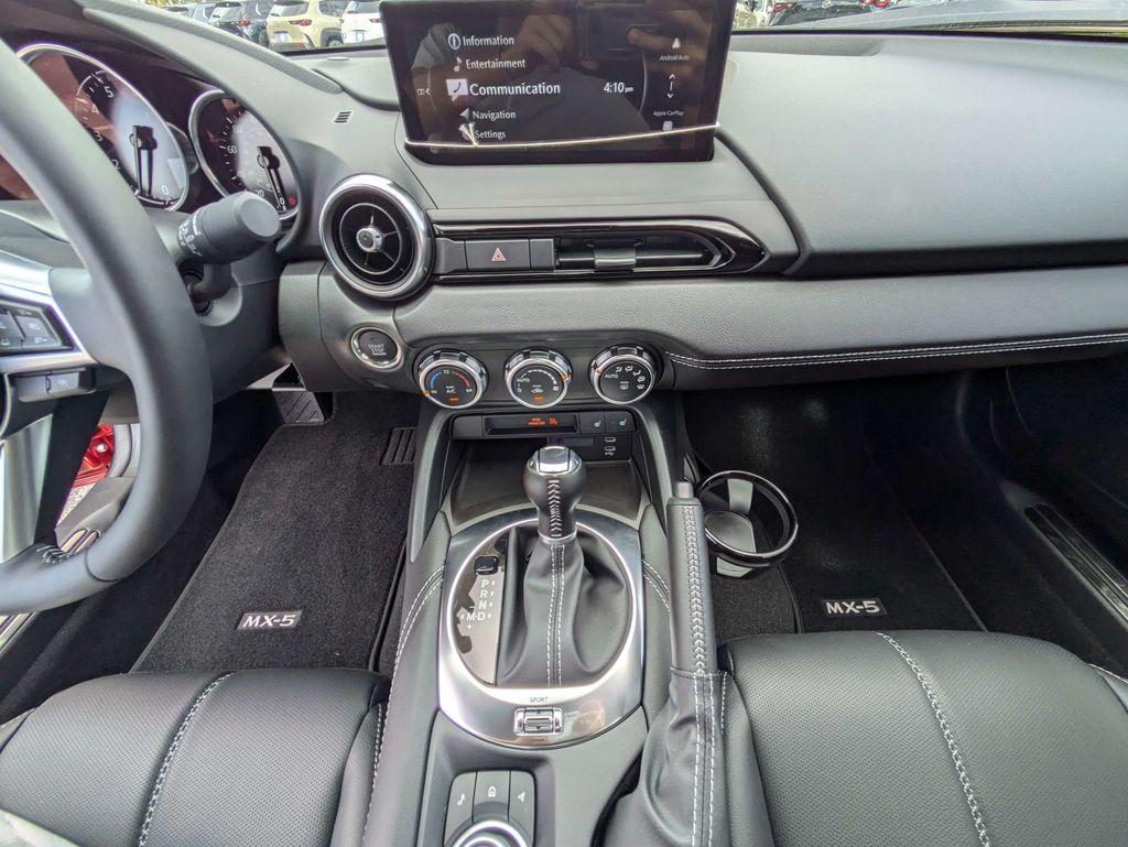 2026 Mazda MX-5 Miata Grand Touring