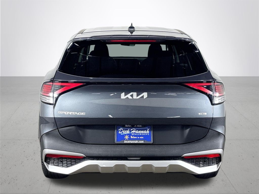 2023 Kia Sportage Hybrid LX