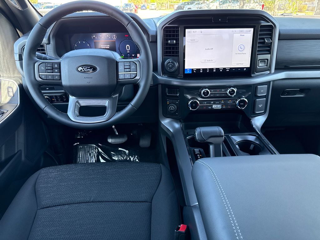 New 2026 White Ford XLT image 5