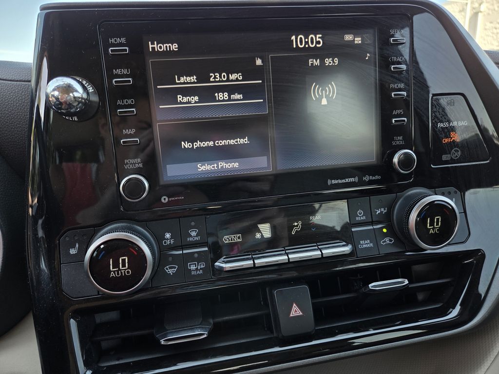 Used 2022 Toyota Highlander SUV