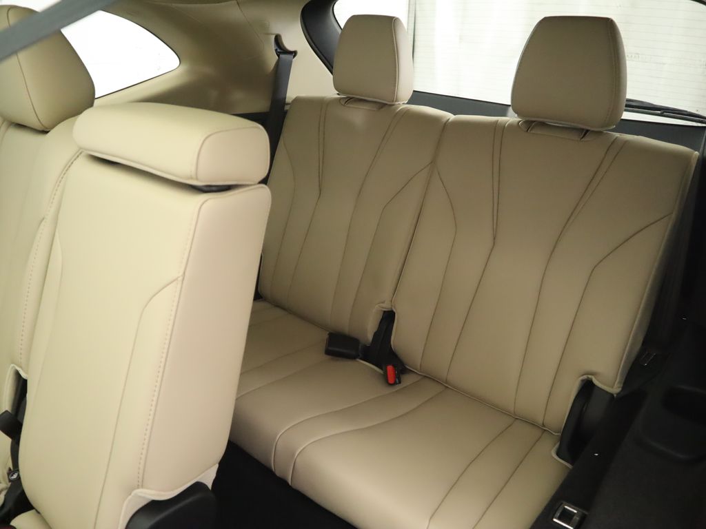 Thumbnail: 2026 Acura MDX - 25