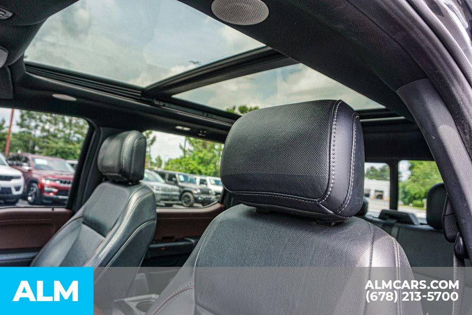 Used 2021 Gray Ford Lariat image 18