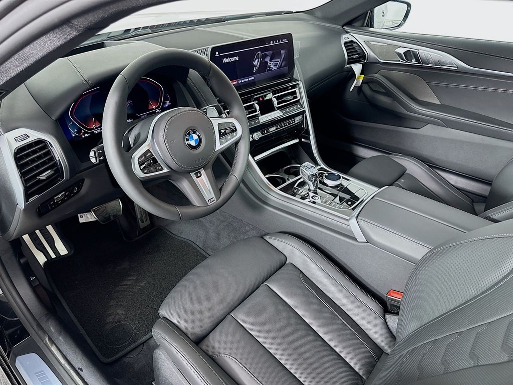 2025 BMW 8 Series 840i 9