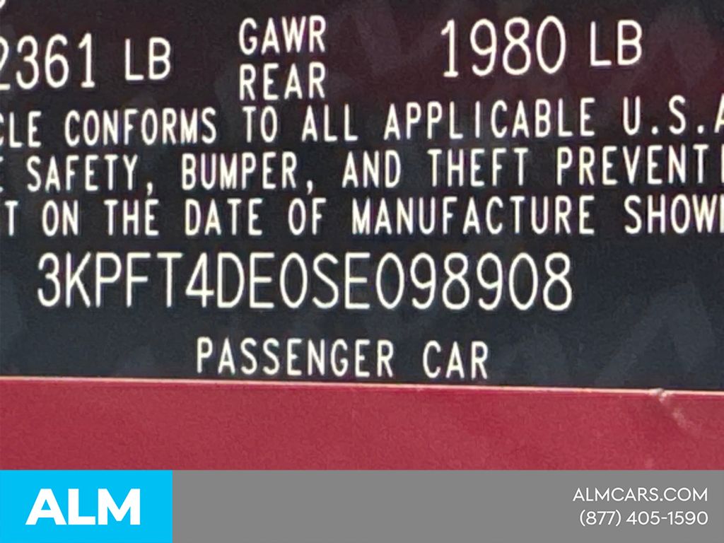 Used 2025 Red Kia LXS image 34