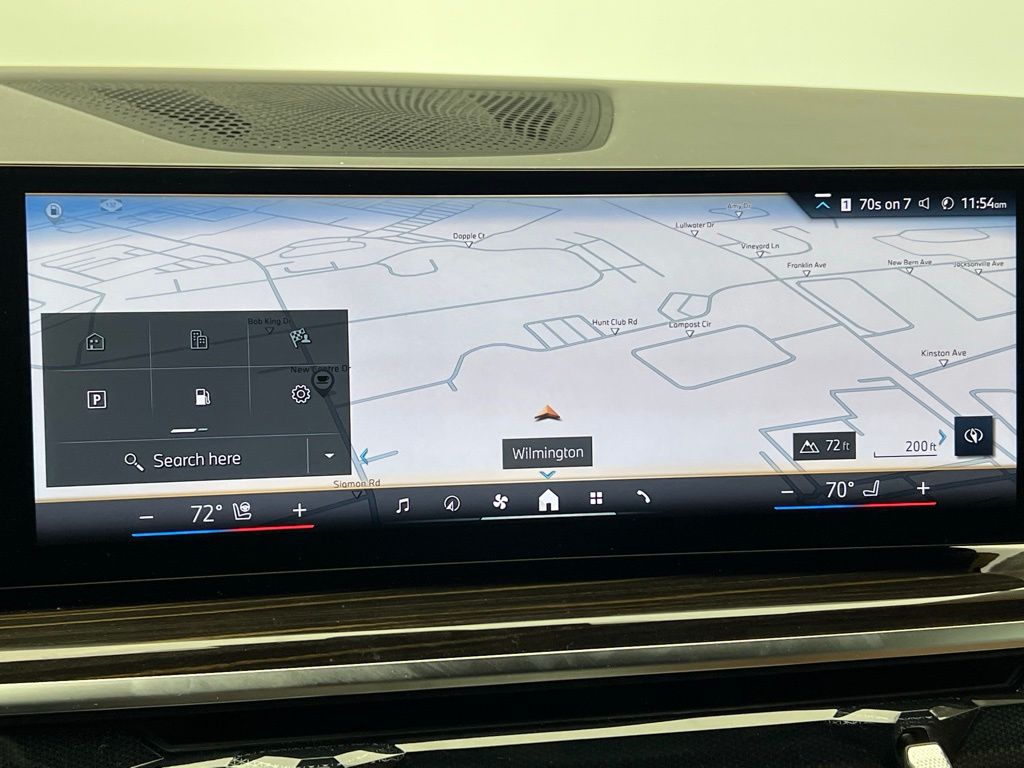 Thumbnail: 2025 BMW X5 - 13