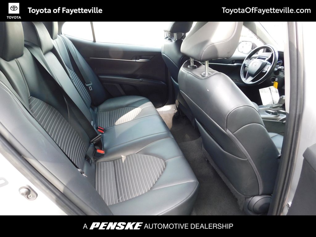 2023 Toyota Camry SE 4