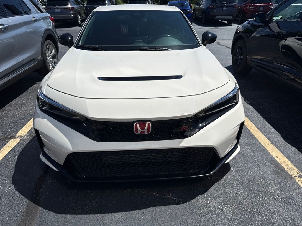 Championship White 2024 Honda Civic Type R FWD Hatchback Front-Wheel Drive 6-Speed Manual