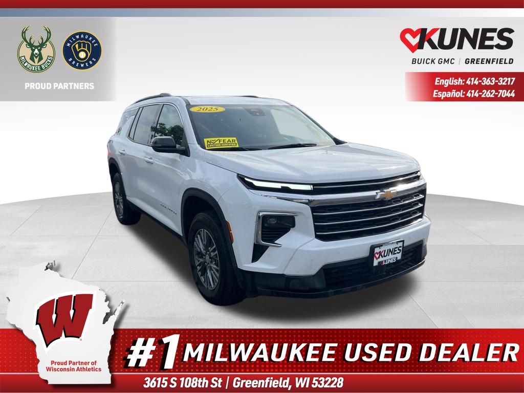 Summit White 2025 Chevrolet Traverse LT FWD SUV / Crossover Front-Wheel Drive 8-Speed Automatic