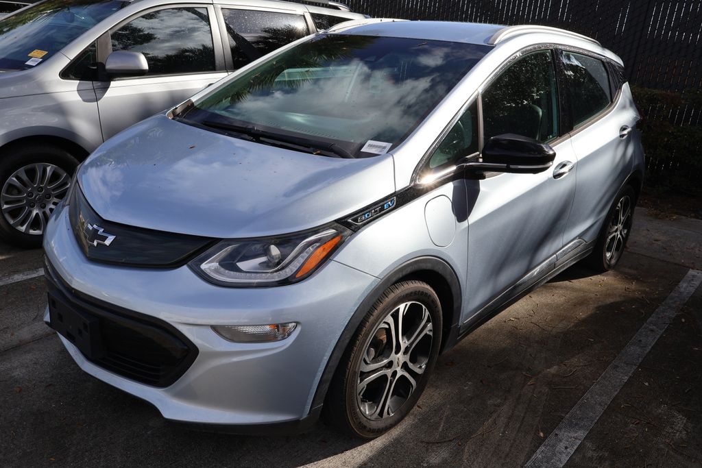 Thumbnail: 2017 Chevrolet Bolt EV - 2