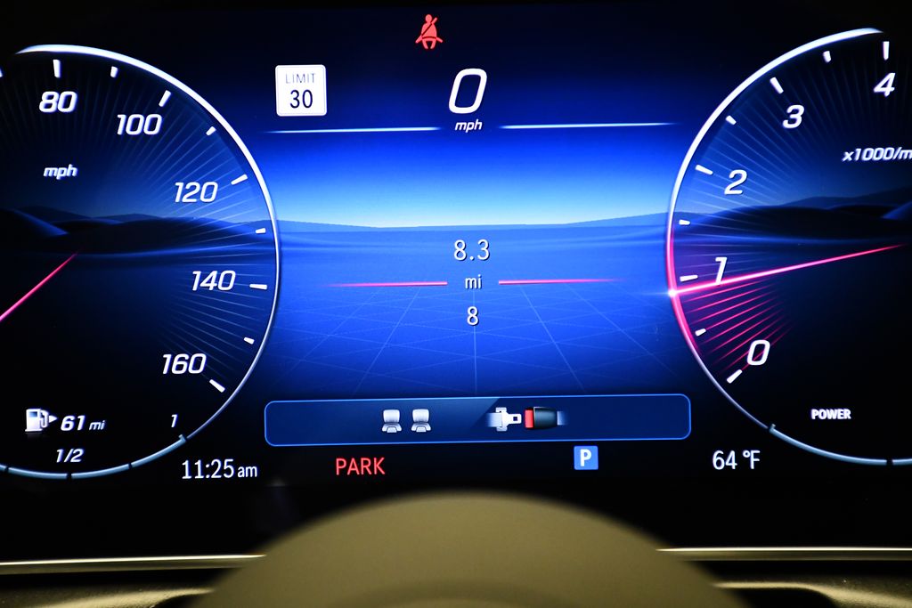 Thumbnail: 2025 Mercedes-Benz CLE - 25