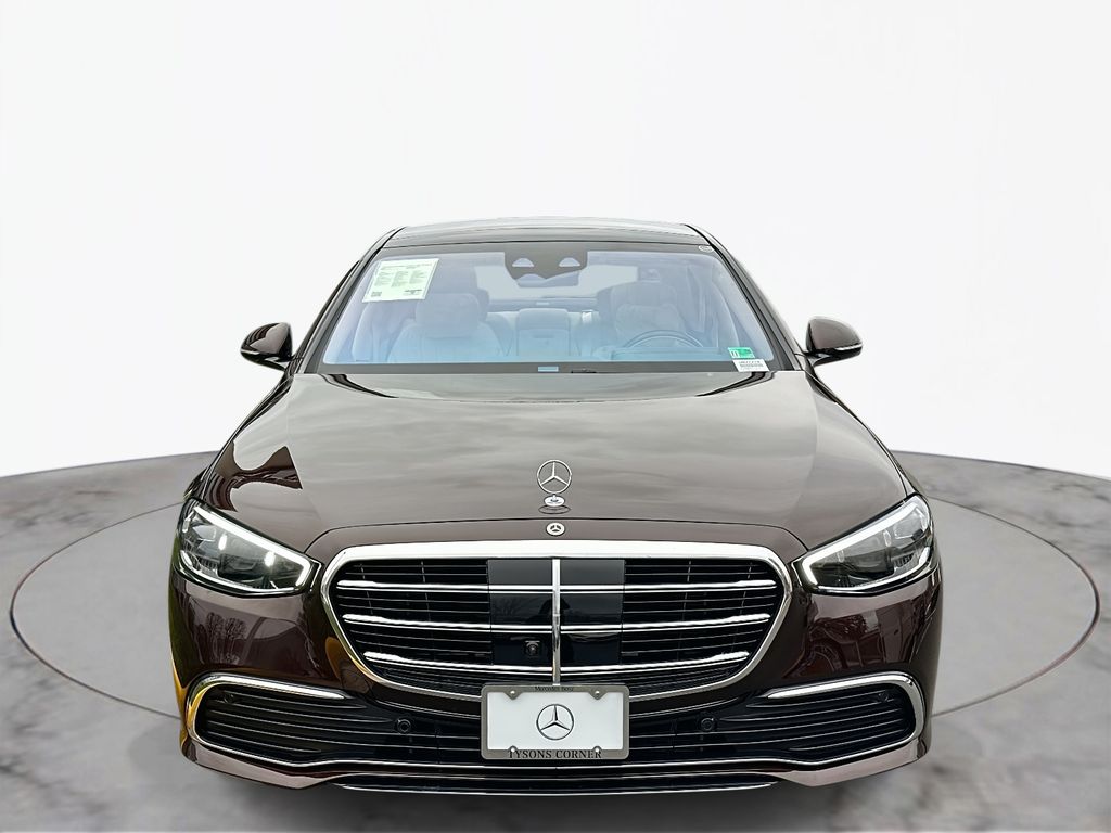 Thumbnail: 2023 Mercedes-Benz S-Class - 3