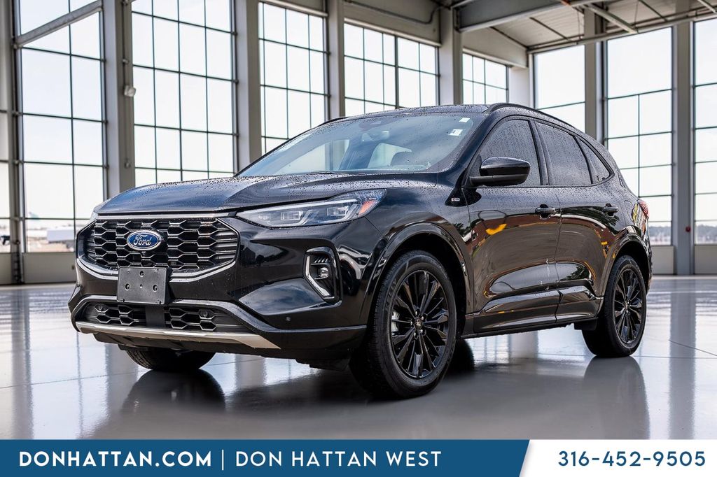 Black Metallic 2023 Ford Escape SUV / Crossover All-Wheel Drive 8-Speed Automatic