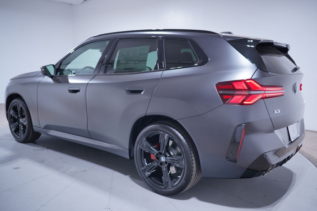 Thumbnail: 2026 BMW X3 - 3