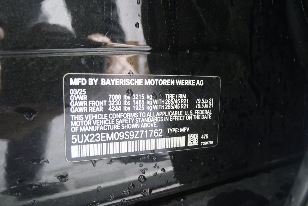 Thumbnail: 2025 BMW X7 - 29