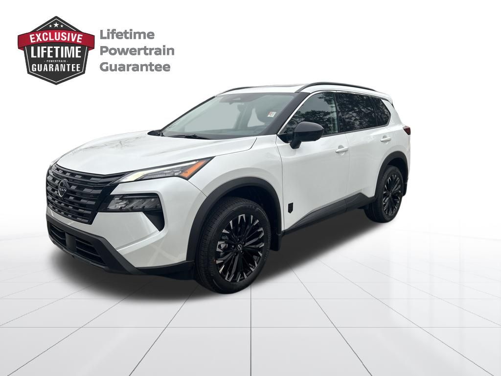 Everest White Pearl Tricoat 2026 Nissan Rogue Dark Armor FWD SUV / Crossover Front-Wheel Drive Continuously Variable Transmission