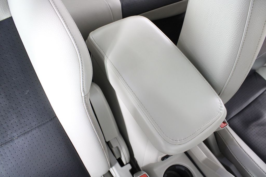 Used 2009 Dodge Avenger for sale in 