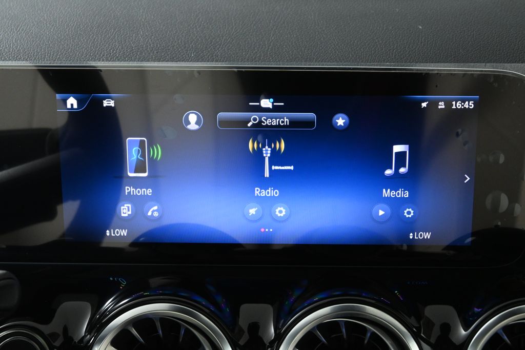 Thumbnail: 2026 Mercedes-Benz GLA - 17