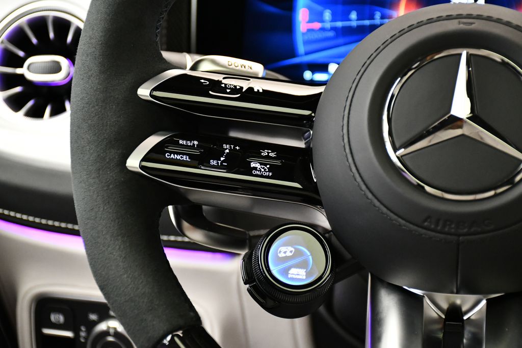 2025 Mercedes-Benz G-Class AMG G 63 24