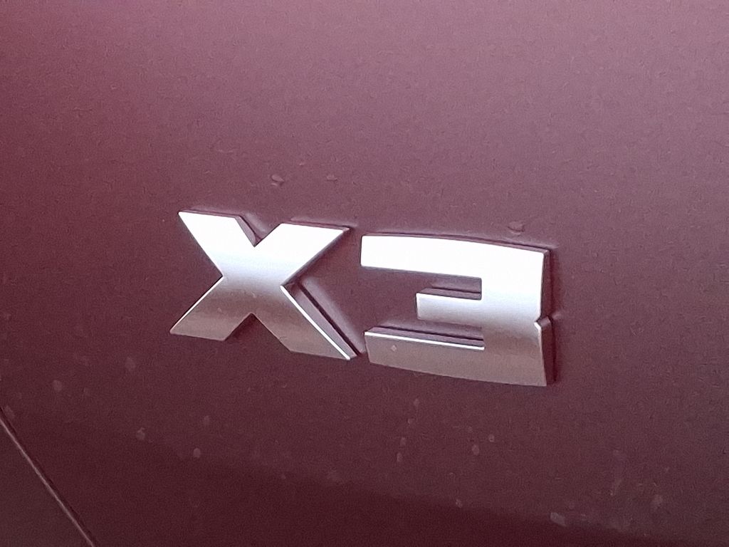 Thumbnail: 2026 BMW X3 - 12