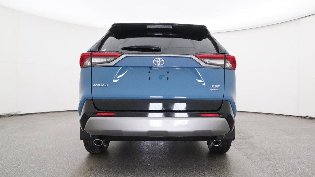 Thumbnail: 2025 Toyota RAV4 - 6