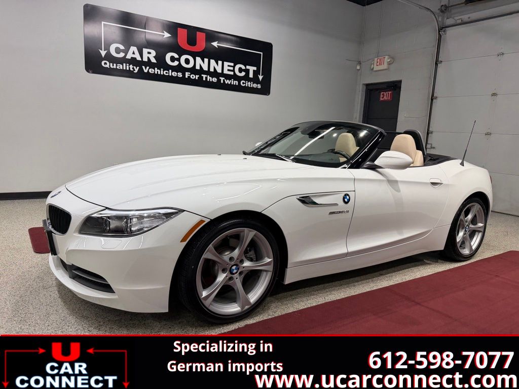 Alpine White 2016 BMW Z4 Convertible Rear-Wheel Drive Automatic