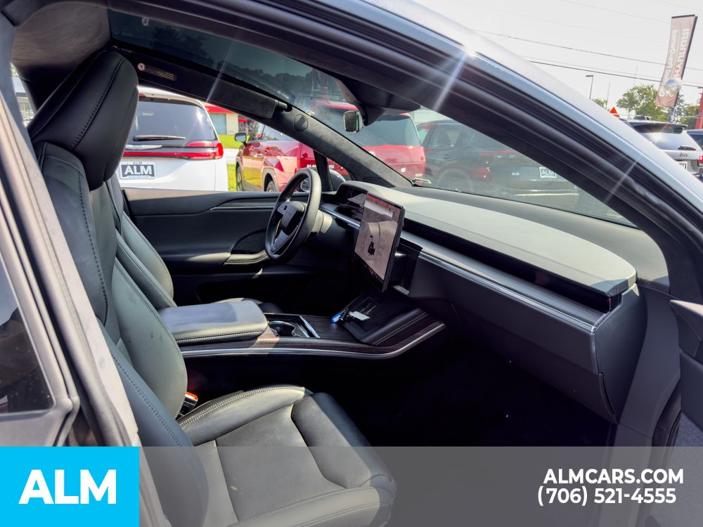 Used 2023 Black Tesla Standard Range image 23