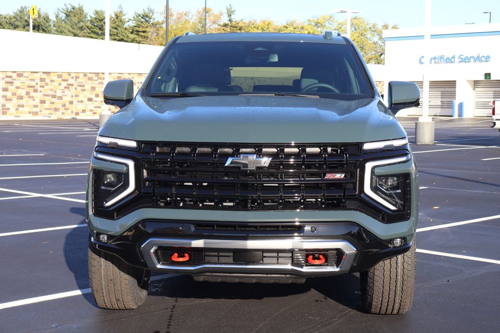 Thumbnail: 2026 Chevrolet Suburban - 2