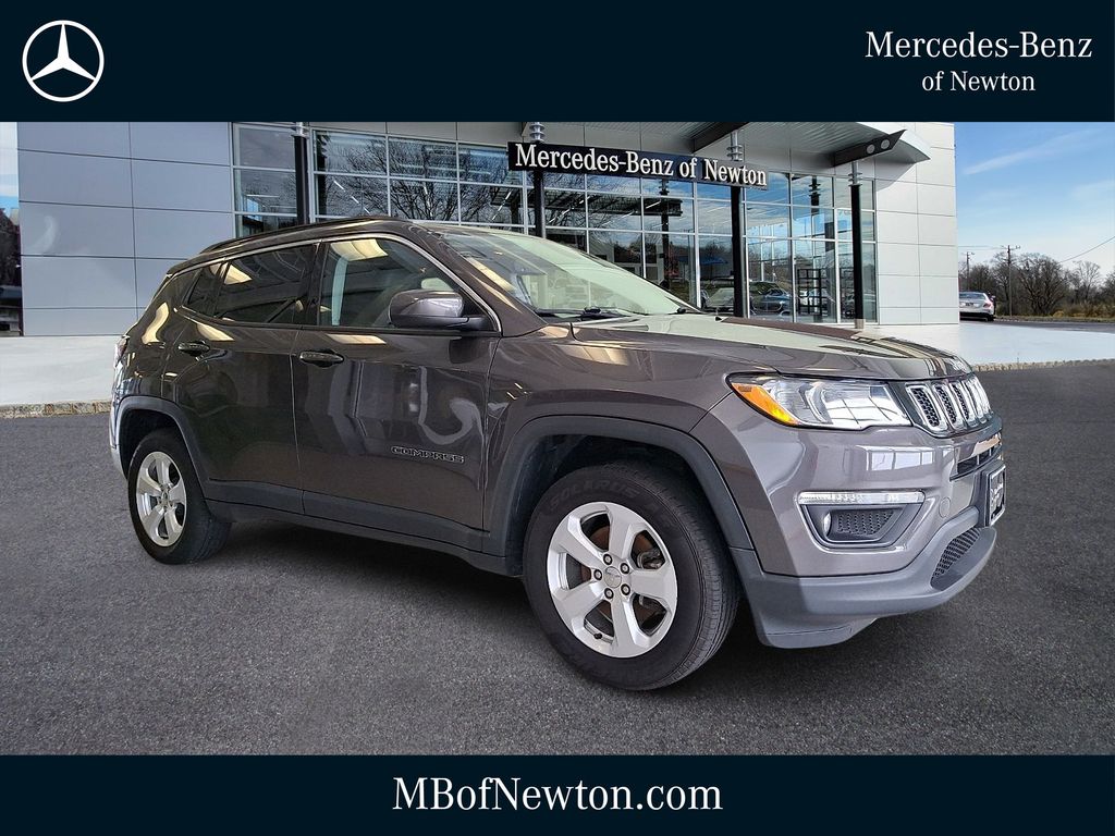 Gray (Granite Crystal Metallic Clearcoat) 2020 Jeep Compass SUV / Crossover Four-Wheel Drive 9-Speed Automatic